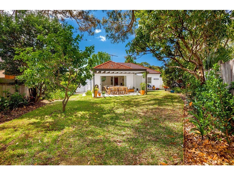 20 Nullawarra Avenue, Concord West NSW 2138