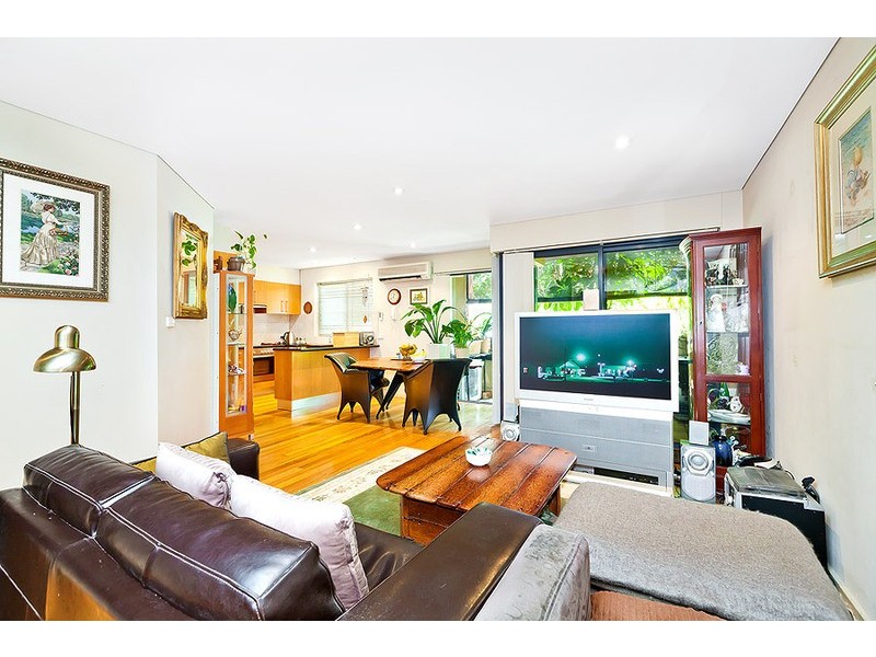 1/25 Blaxland Road, Rhodes NSW 2138