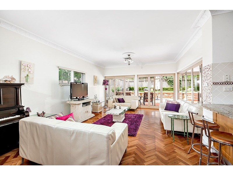 2 Bishop Street, Cabarita NSW 2137