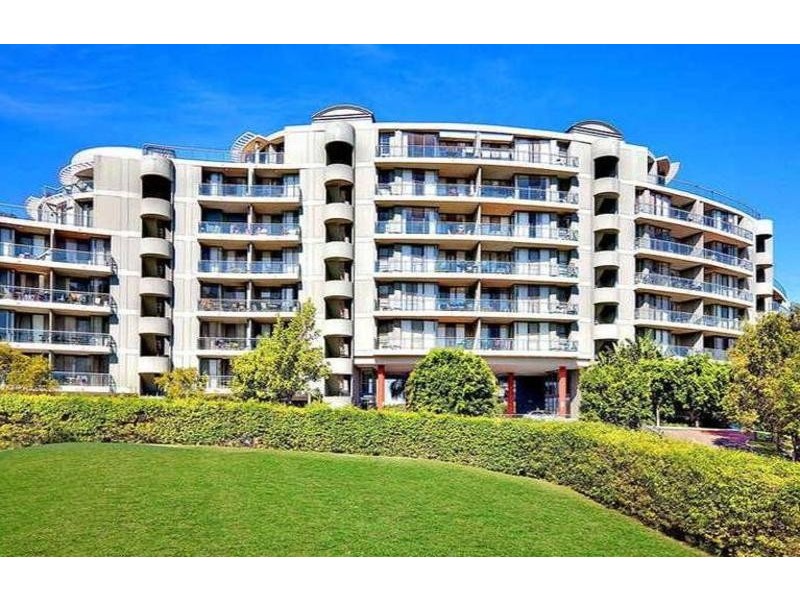 71/27 Bennelong Parkway, Wentworth Point NSW 2127