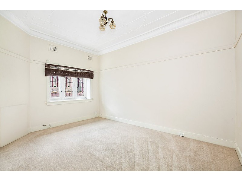 26 Bayview Road, Canada Bay NSW 2046