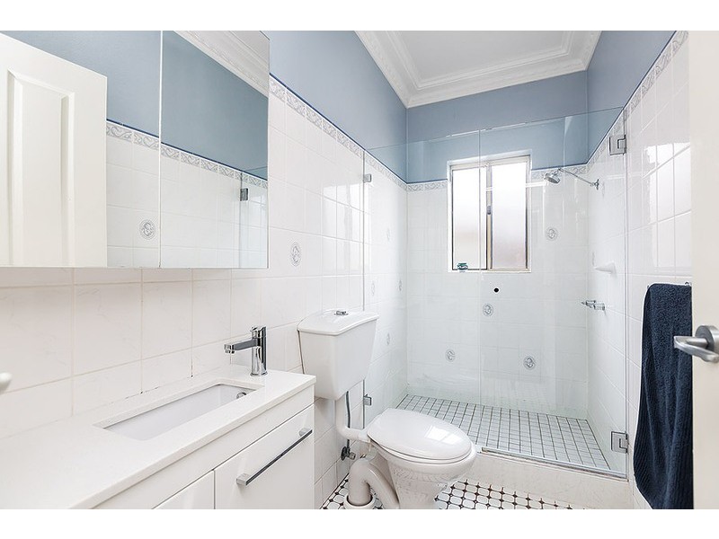 102 Queen Street, Concord West NSW 2138