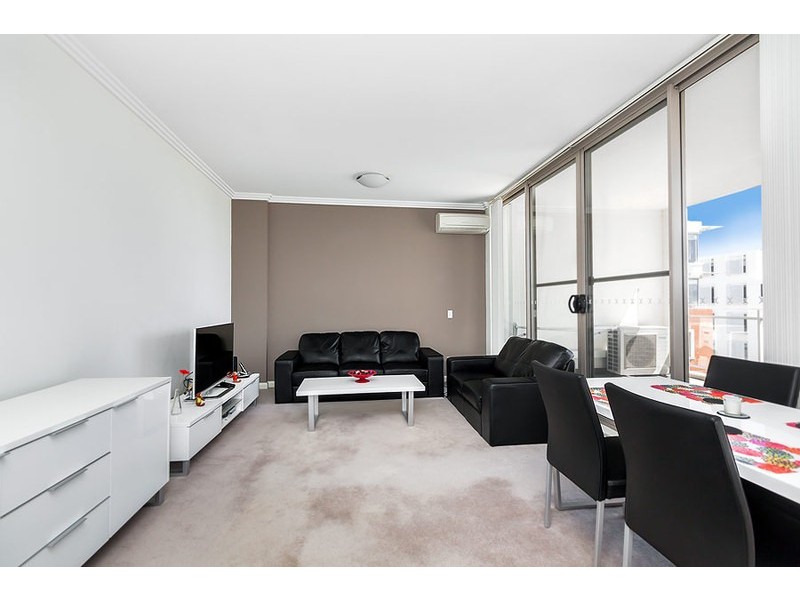 706/1 Stromboli Strait, Wentworth Point NSW 2127