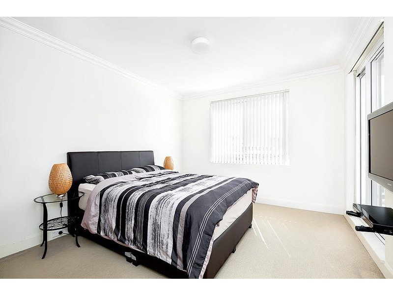 20/1 Juniper Drive, Breakfast Point NSW 2137