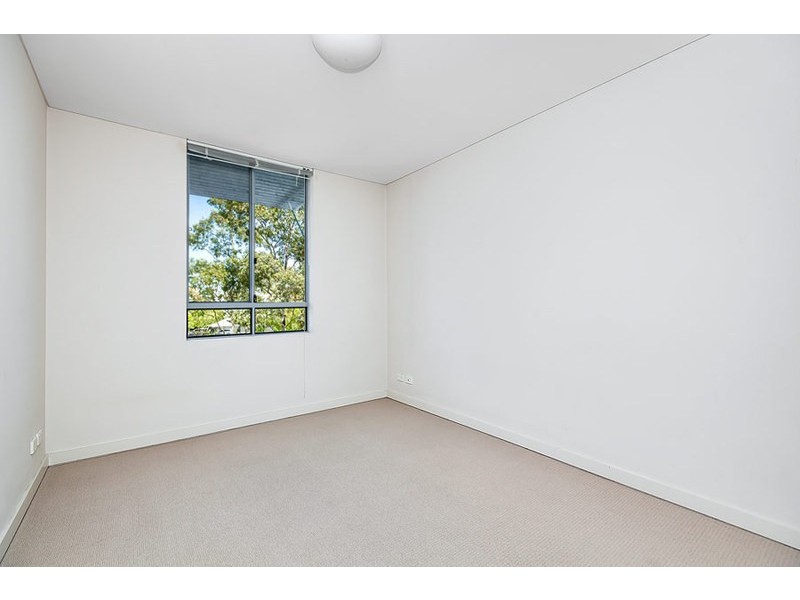 304/5 Stromboli Strait, Wentworth Point NSW 2127