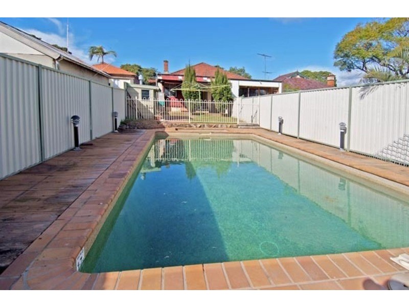 31 Nelson Road, North Strathfield NSW 2137