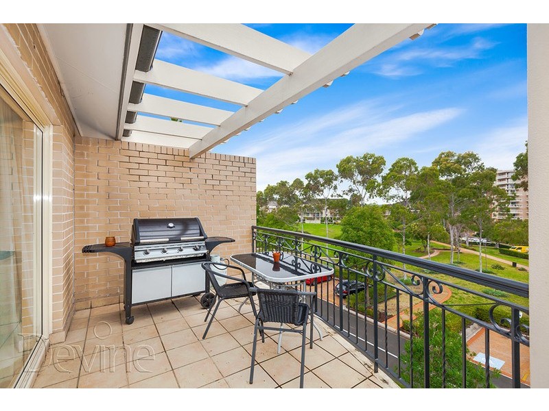 20/3 Bradley Place, Liberty Grove NSW 2138