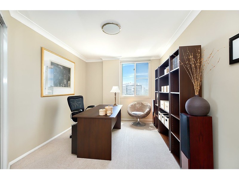 706/10 Wentworth Drive, Liberty Grove NSW 2138