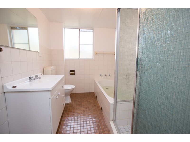 2/156 Hampden Road, Five Dock NSW 2046