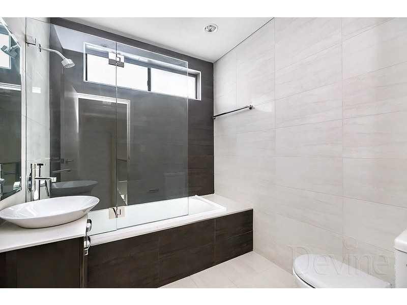 2/4 Longview Street, Five Dock NSW 2046