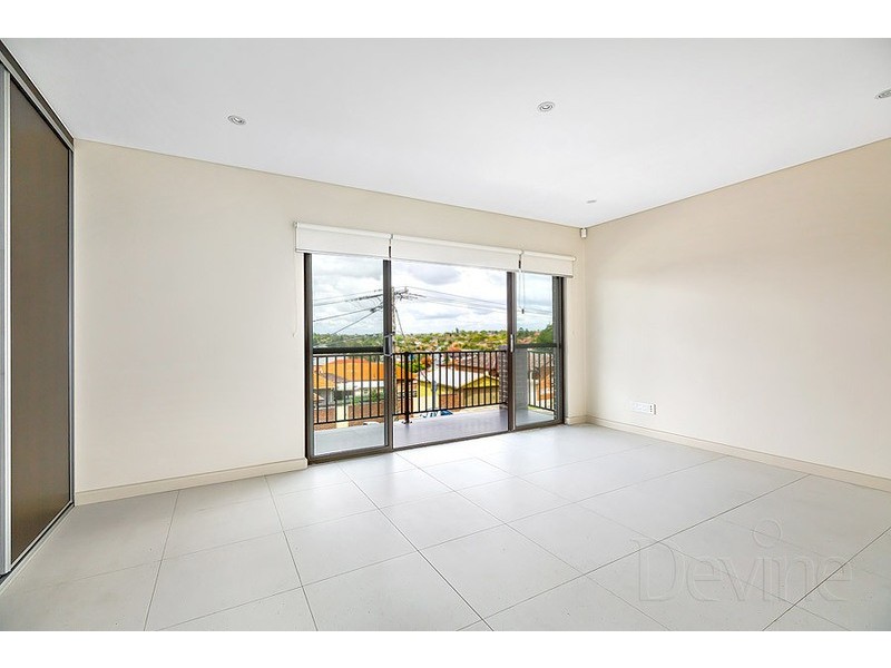 2/4 Longview Street, Five Dock NSW 2046