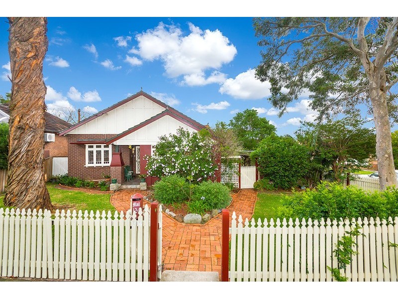 124 Hampden Road, Abbotsford NSW 2046
