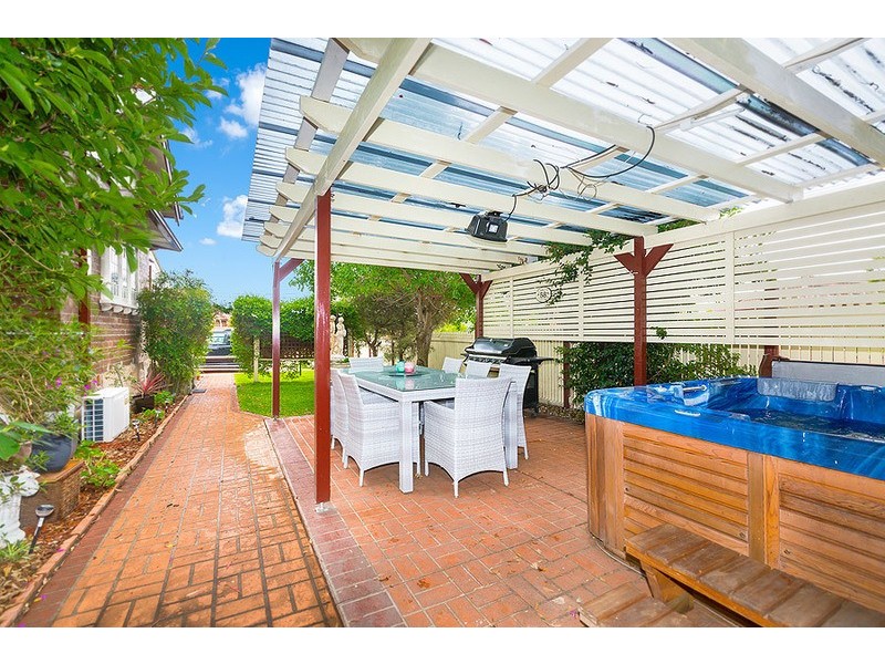 124 Hampden Road, Abbotsford NSW 2046