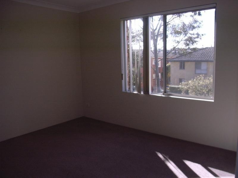 1/23 Bay Road, Russell Lea NSW 2046