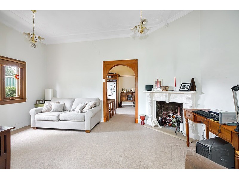 13 Murray Street, Russell Lea NSW 2046