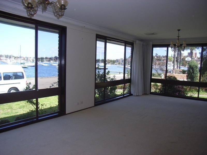 2 The Esplanade, Drummoyne NSW 2047