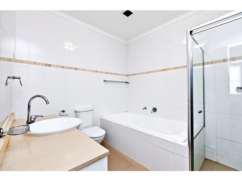 420/3 Bechert Rd, Chiswick NSW 2046