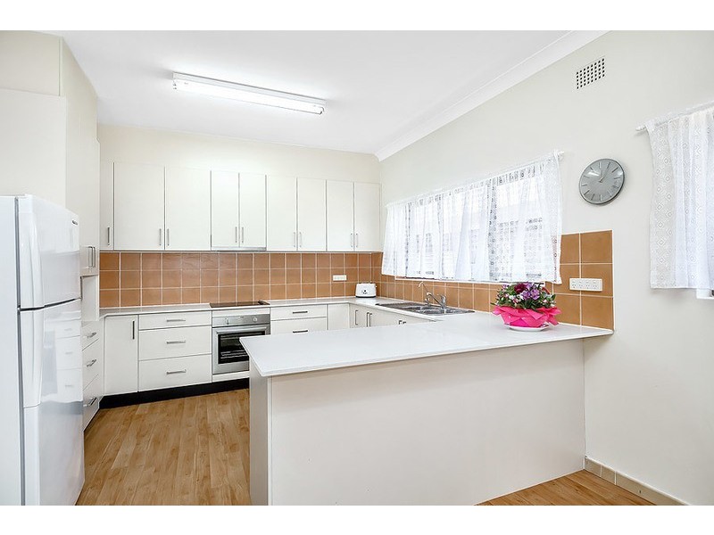 26 Duchess Avenue, Rodd Point NSW 2046