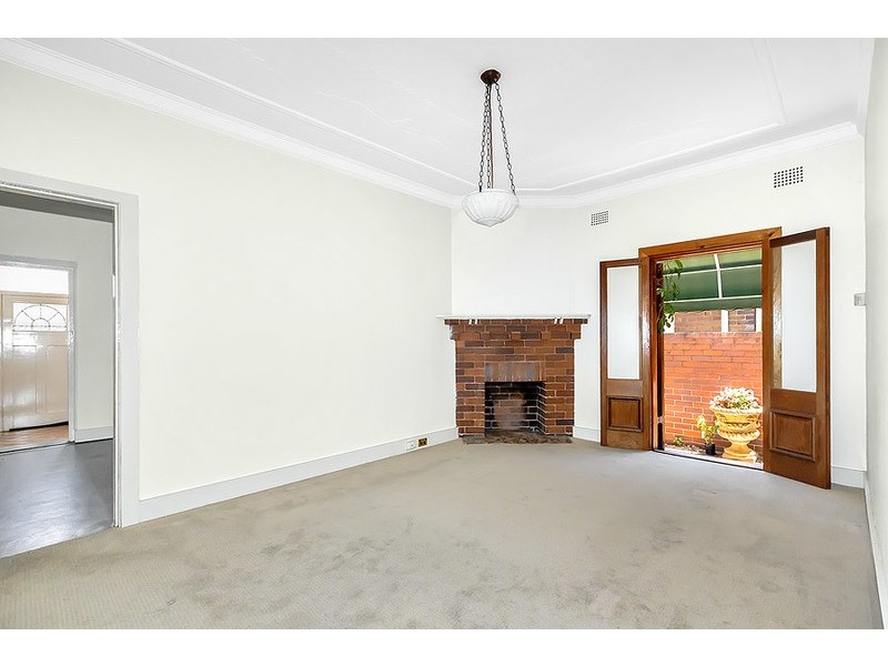 2/3A Wrights Road, Drummoyne NSW 2047