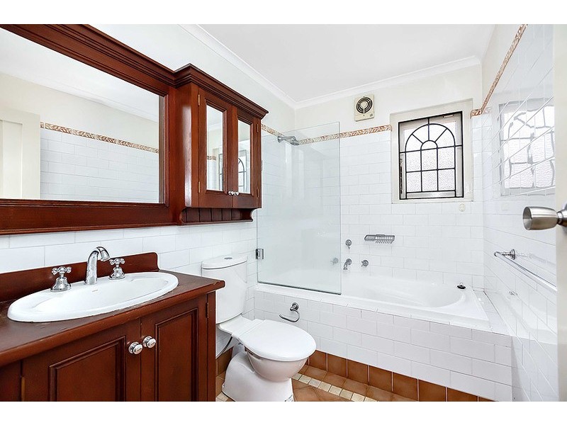 2/3A Wrights Road, Drummoyne NSW 2047