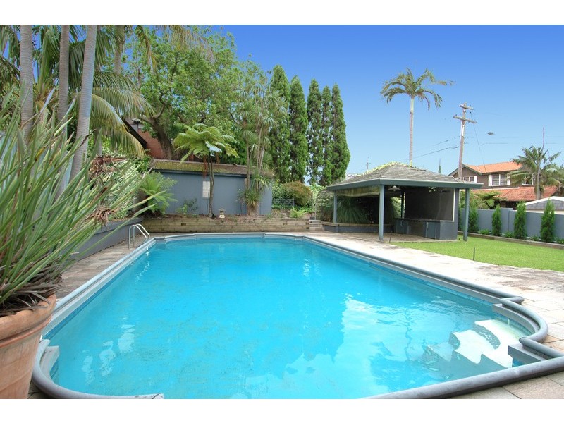 24  Lyons Road, Drummoyne NSW 2047