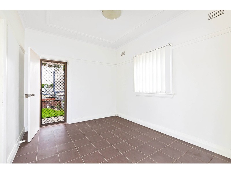 2/5 Knight Street, Homebush NSW 2140