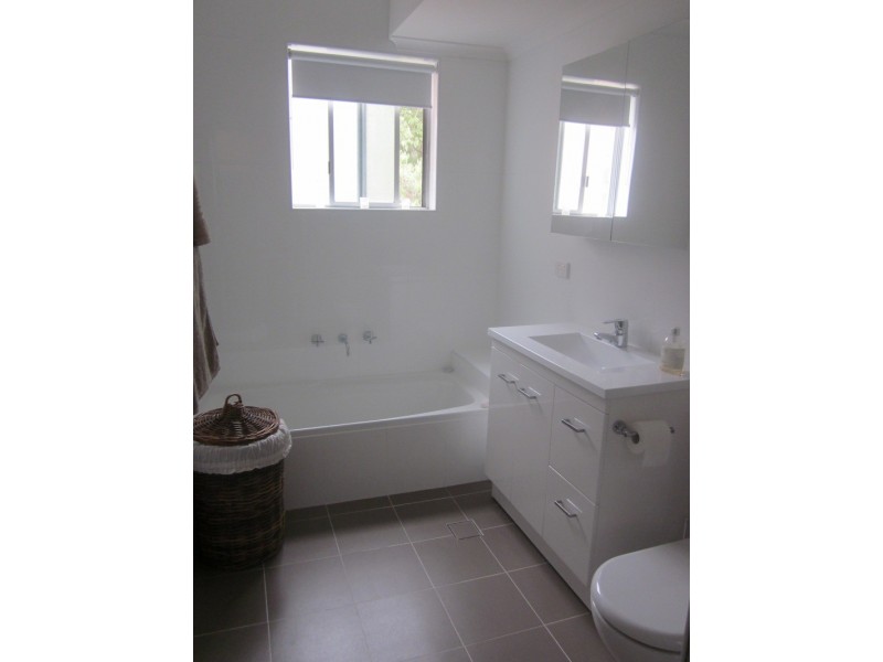 1/183-187  Hampden Rd, Abbotsford NSW 2046