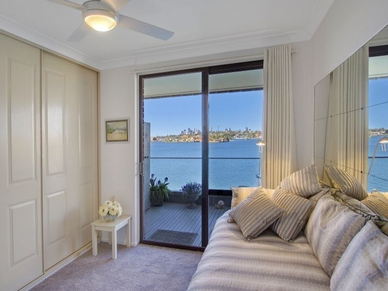 9/128 Lower St Georges Crescent, Drummoyne NSW 2047