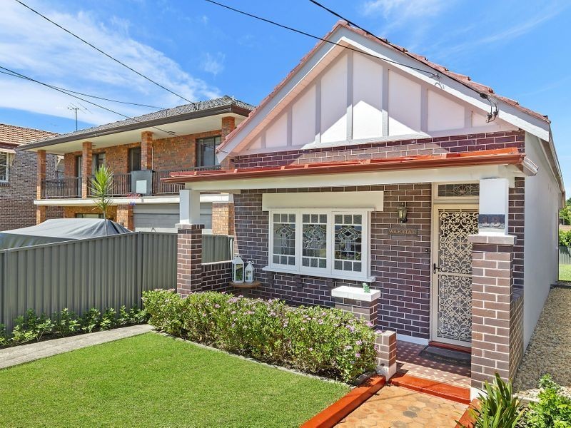 13 Rickard Street, Rodd Point NSW 2046