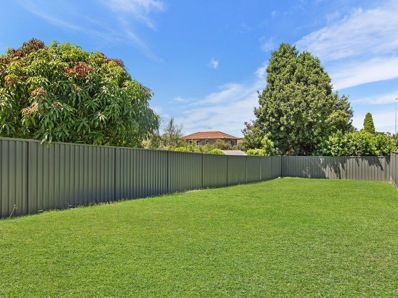 13 Rickard Street, Rodd Point NSW 2046