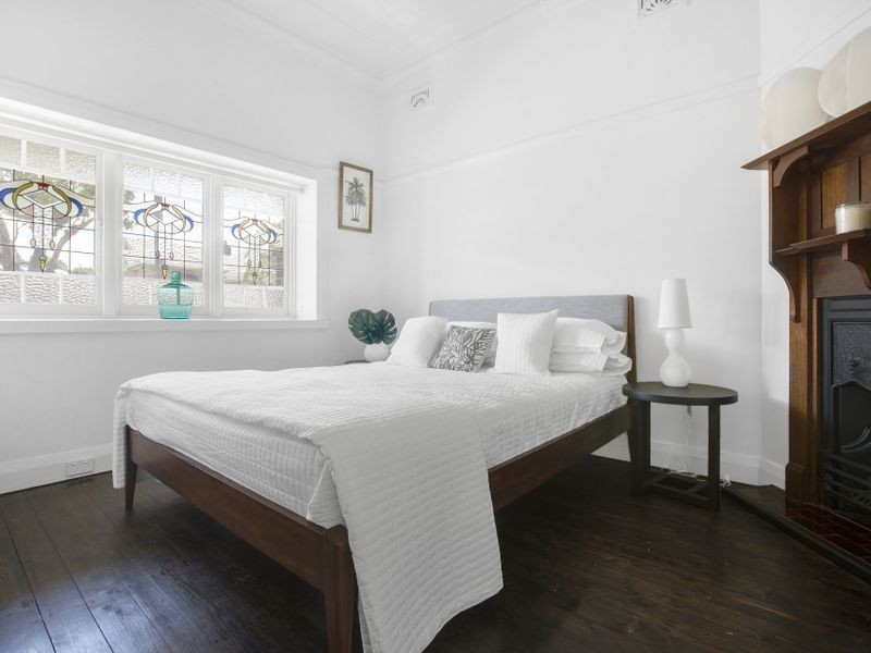 13 Rickard Street, Rodd Point NSW 2046