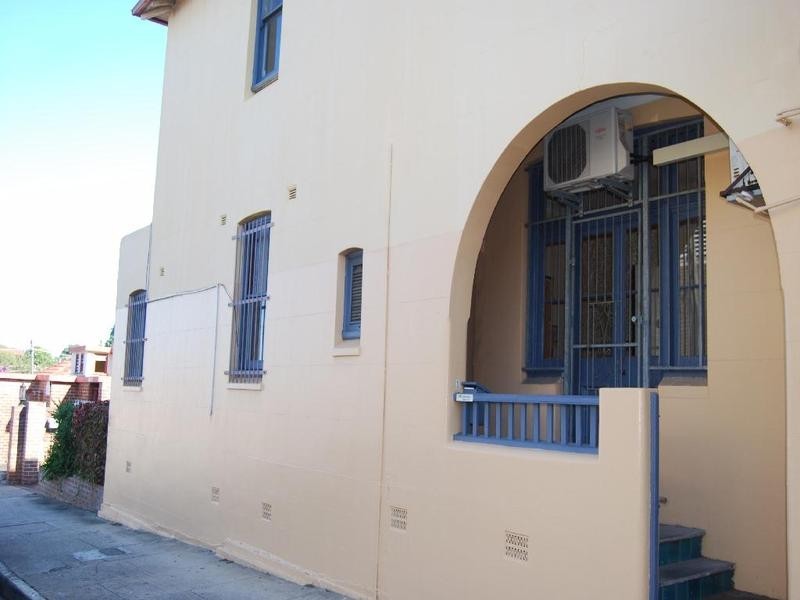 1/25 Lyons Rd, Drummoyne NSW 2047