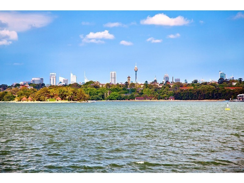 18 Nield Avenue, Rodd Point NSW 2046