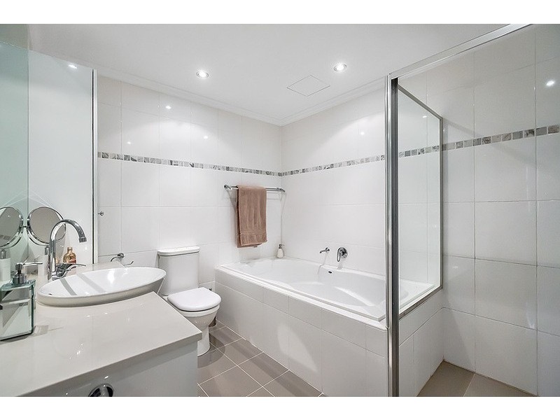 438/1 Searay Close, Chiswick NSW 2046