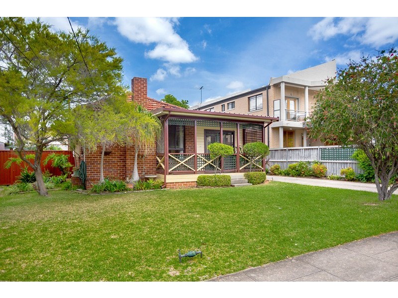 13 Weddle Avenue, Abbotsford NSW 2046