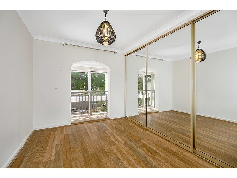 10 Colbourne Avenue, Glebe NSW 2037