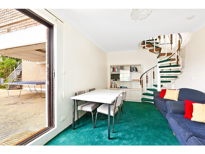 1/61 Walton Crescent, Abbotsford NSW 2046