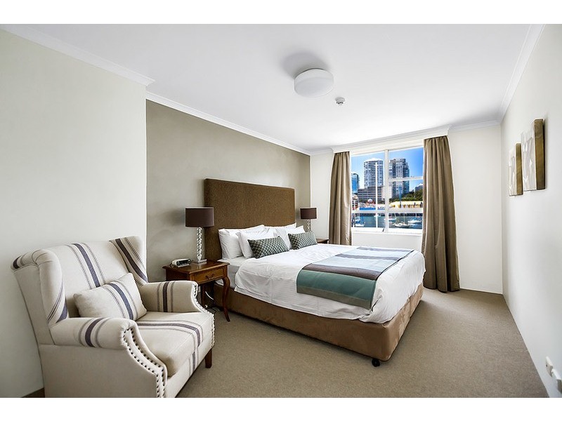 4/2a Henry Lawson Avenue, Mcmahons Point NSW 2060