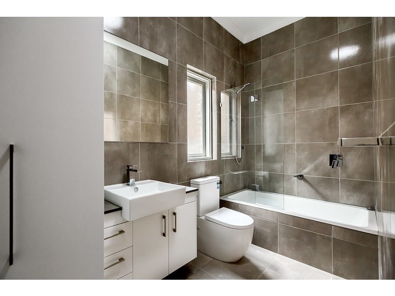 11 Byrne Avenue, Russell Lea NSW 2046