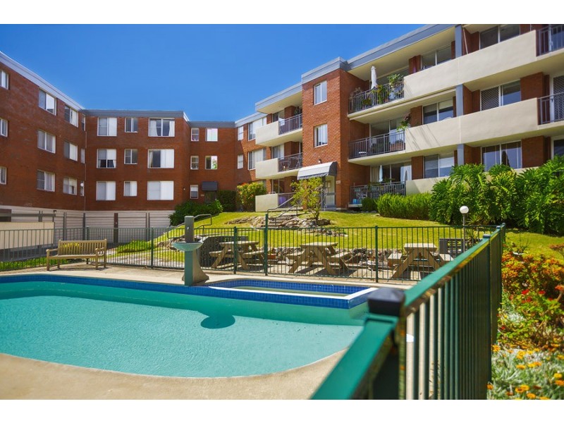 15/8 Bortfield Drive, Chiswick NSW 2046