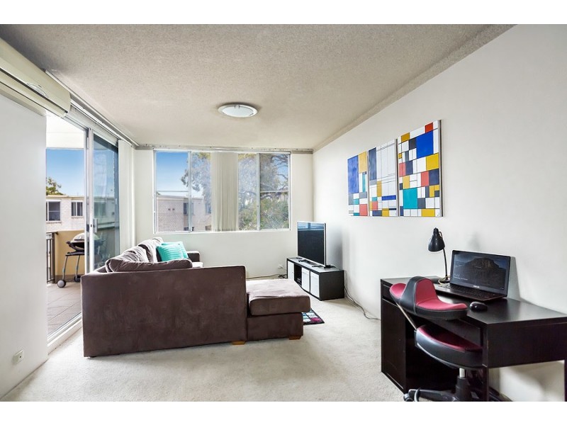 15/8 Bortfield Drive, Chiswick NSW 2046