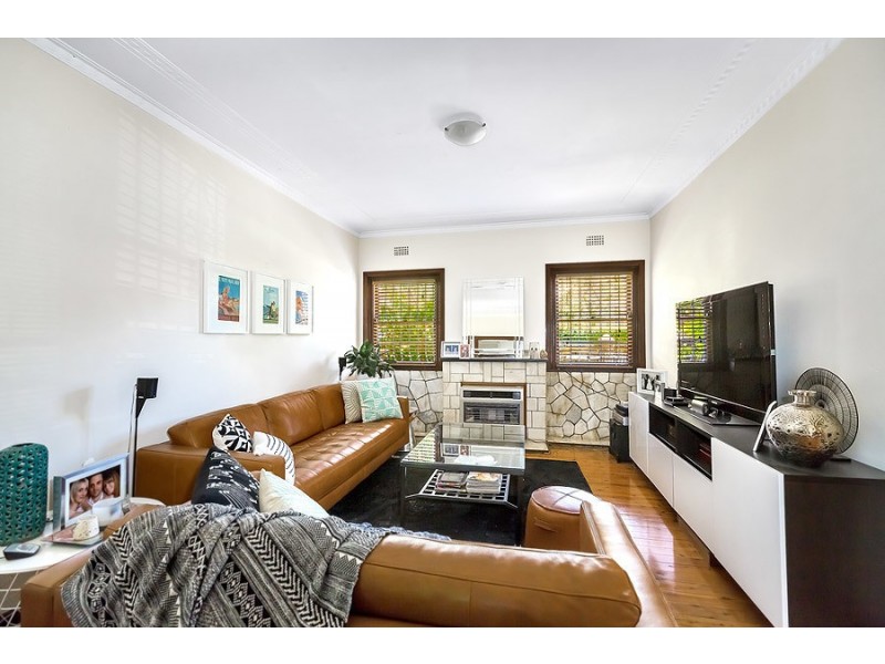 45 Duke Avenue, Rodd Point NSW 2046