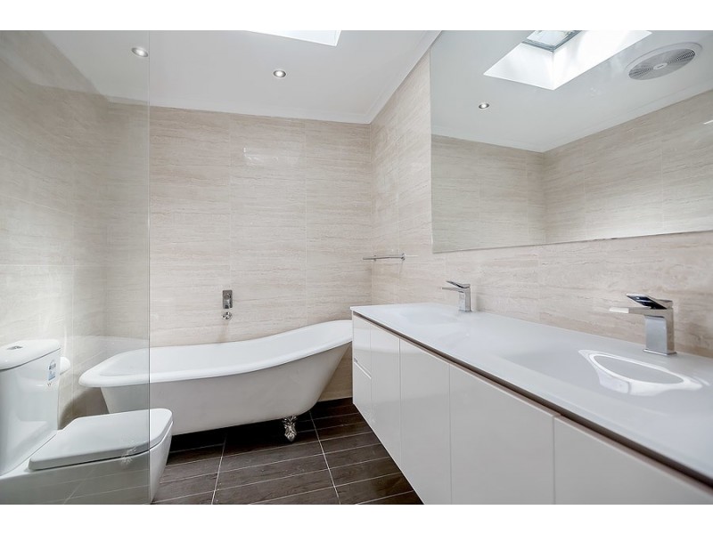 10 Colbourne Avenue, Glebe NSW 2037