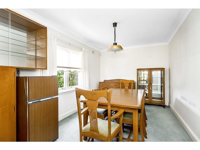 77 First Avenue, Rodd Point NSW 2046