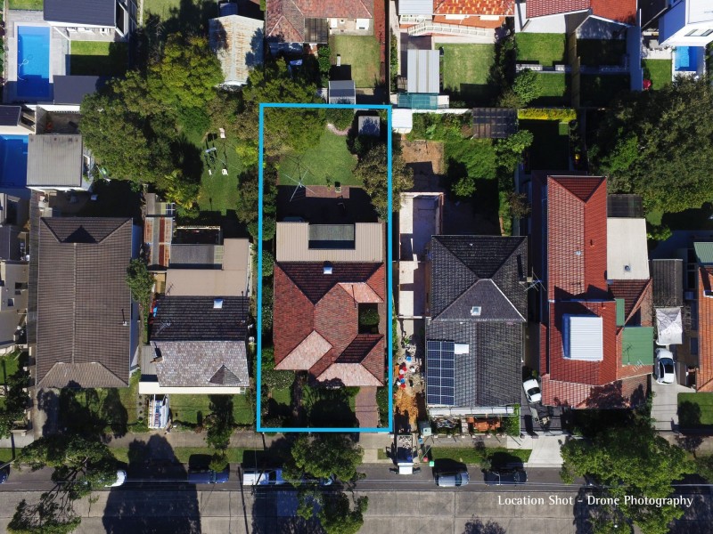 77 First Avenue, Rodd Point NSW 2046