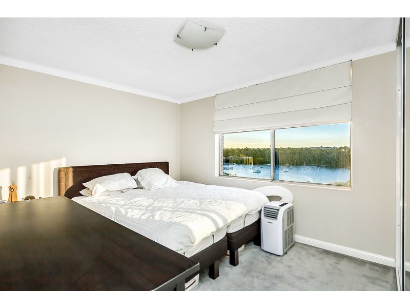 26/2 Bortfield Drive, Chiswick NSW 2046