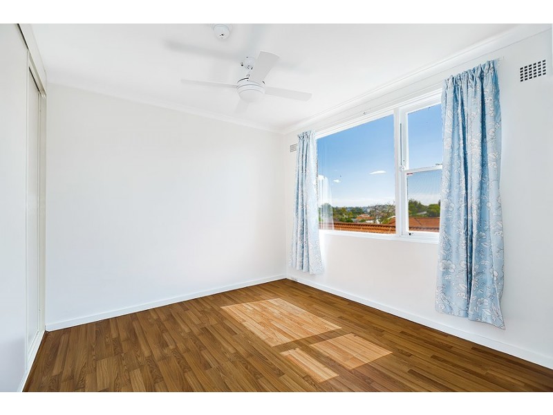 11/4 Moore Street, Drummoyne NSW 2047