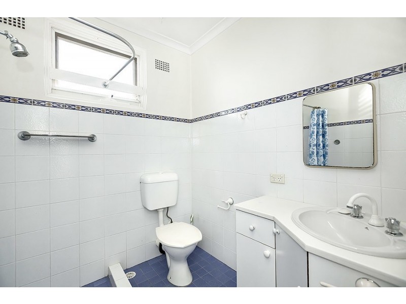 11/4 Moore Street, Drummoyne NSW 2047