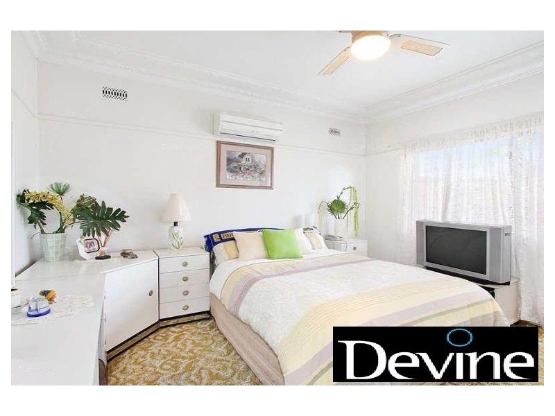 69 Warren Road, Woodpark NSW 2164