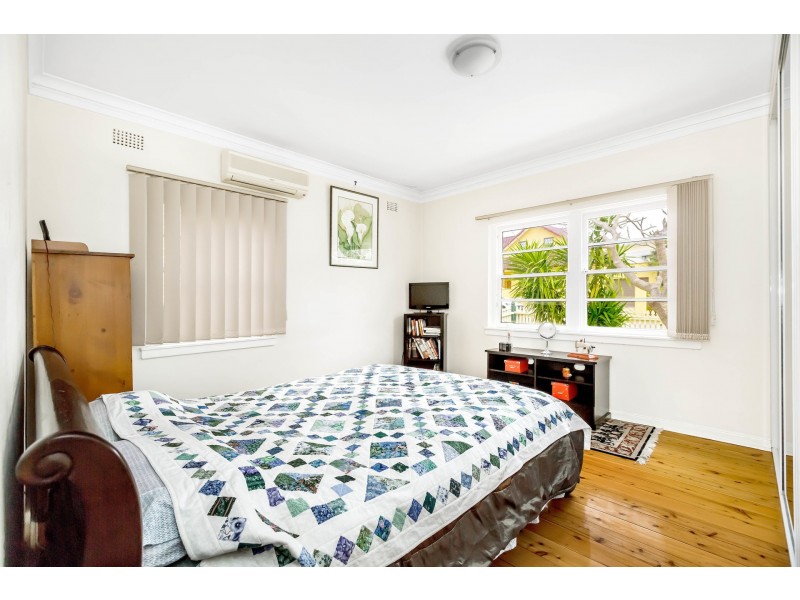 10 Tyler Crescent, Abbotsford NSW 2046